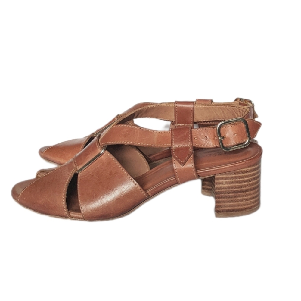 A.P.C Super Cute Sandals in Dark Tan, Size 6